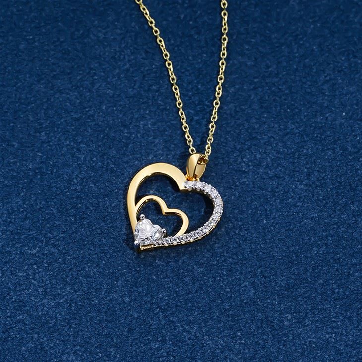 925 Silver Double Heart Pendant Necklace With Heart-Shaped Moissanite best