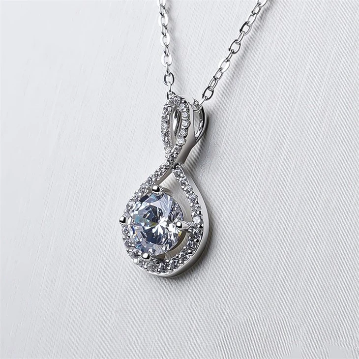 925 Silver Infinity Loop Blue CZ Moissanite Pendant Necklace suppliers