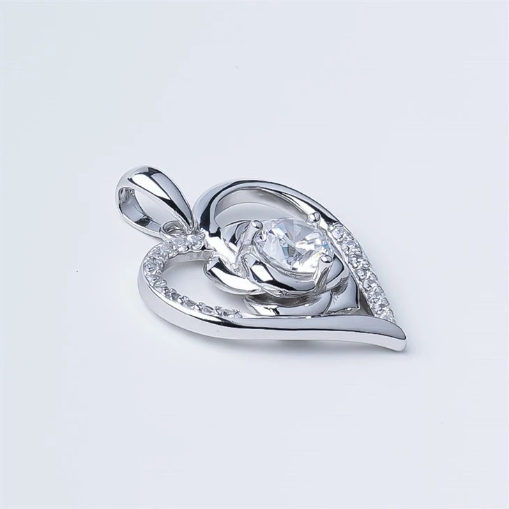 925 Silver Moissanite Heart-shaped Jewelry Pendant suppliers