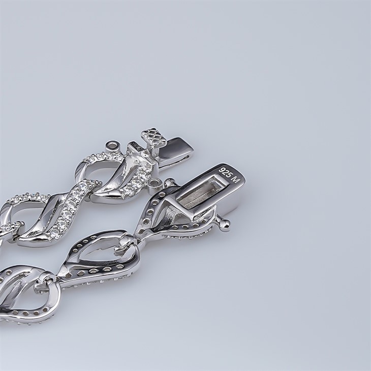 925 Silver Moissanite Infinity Heart Link Bracelet best