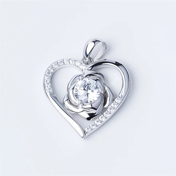 925 Silver Moissanite Heart-shaped Jewelry Pendant